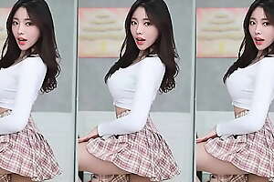 Jeehyeoun sexy dance in mini skirt
