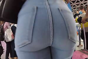 Tight jeans with Asian girl booty