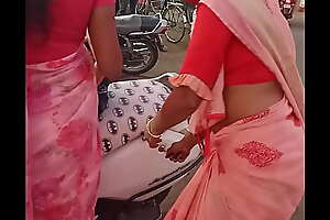 Indian sexy aunty in saree cute ass
