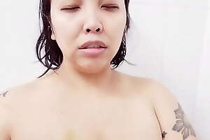 Alicia Cho fucks herself in the shower
