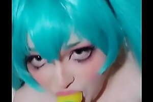 Hatsune Miku cosplay blowjob