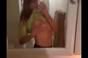 Girl Shows Her Titties In The Bathroom