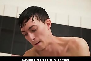 Twink Takes Big Daddy's porn video  Cock Bareback In A Shower - FAMILYCOCKS.COM