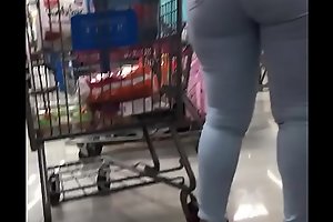 Ebony big ass and hips