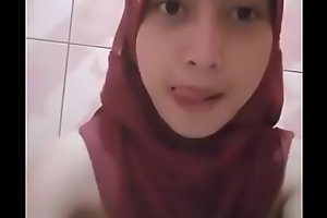 Hijab masturbate full >_https://1ink.live/h8EyK