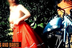 Bravo Models Media - велосипеды добавлены в Babes TV - фильмы группы - Amelia Gold 01