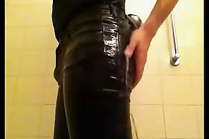 Shower in skinny black Cheap Monday - getting hart in wet tight jeans